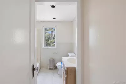 107 E 25th Street, Huntington Station, NY 11746 - Photo 17