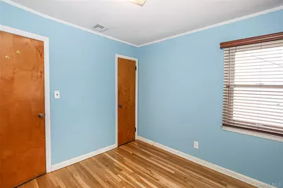 821 10th Street, West Babylon, NY 11704 - Photo 17