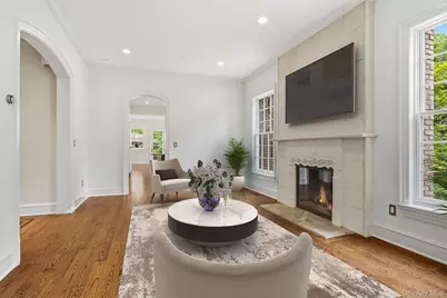 2 Heathcote Drive, Mount Kisco, NY 10549 - Photo 17