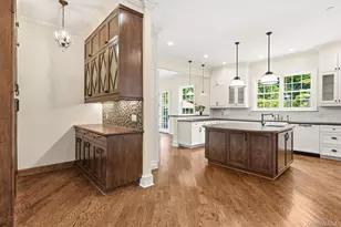 2 Heathcote Dr, Mount Kisco, NY 10549 - Photo 9