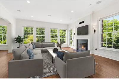 2 Heathcote Drive, Mount Kisco, NY 10549 - Photo 15