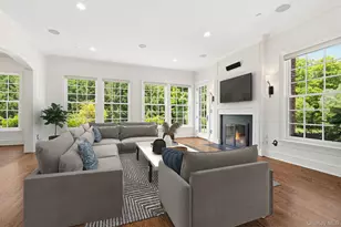 2 Heathcote Dr, Mount Kisco, NY 10549 - Photo 15