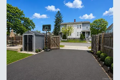 22 Bement Avenue, Poughkeepsie, NY 12601 - Photo 17