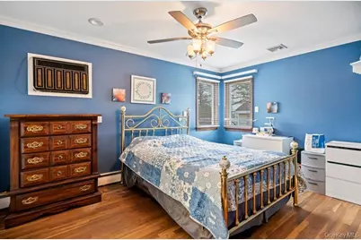 101 Sexton Road, West Babylon, NY 11704 - Photo 19