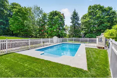 592 Long Pond Road, Mahopac, NY 10541 - Photo 31