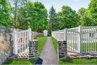 592 Long Pond Road, Mahopac, NY 10541 - Photo 19