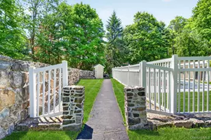 592 Long Pond Rd, Mahopac, NY 10541 - Photo 19