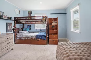 31 13th St, Holbrook, NY 11741 - Photo 17