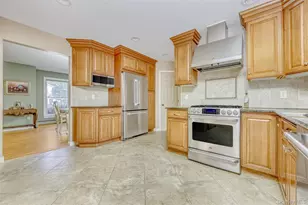49 Cranford Dr, New City, NY 10956 - Photo 7