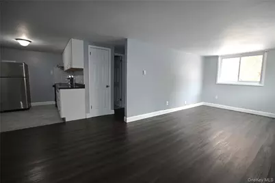 1805 Parr Lake Drive #18E, Newburgh, NY 12550 - Photo 5