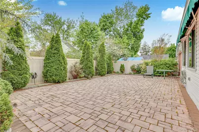 21114 33rd Road, Bayside, NY 11361 - Photo 25