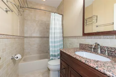 23 Fox Hunt Lane, Great Neck, NY 11020 - Photo 19