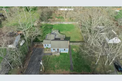 305 Whittier Drive, Mastic Beach, NY 11951 - Photo 33