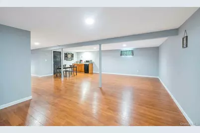 84 Oneida Avenue, South Setauket, NY 11720 - Photo 29