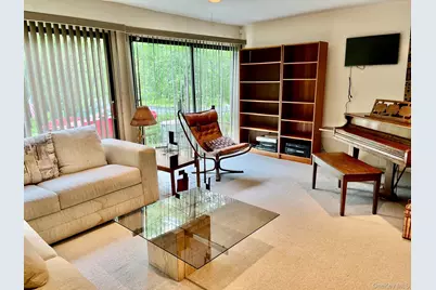 19 Rolling Way, New City, NY 10956 - Photo 7