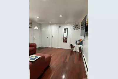 82 Bedford Road, Hempstead, NY 11550 - Photo 11