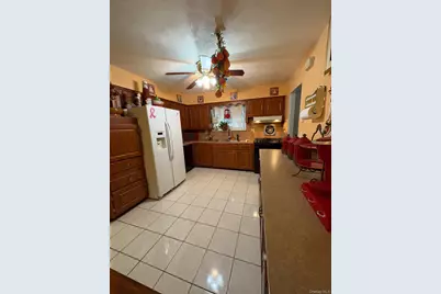 82 Bedford Road, Hempstead, NY 11550 - Photo 7