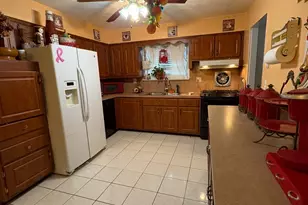 82 Bedford Rd, Hempstead, NY 11550 - Photo 7