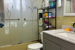 82 Bedford Rd, Hempstead, NY 11550 - Photo 19