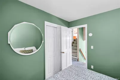 35 Peachtree Lane, Hicksville, NY 11801 - Photo 19