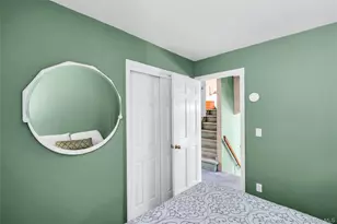 35 Peachtree Ln, Hicksville, NY 11801 - Photo 19