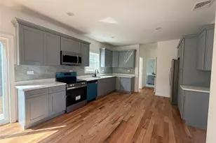 139 Miller Ave, Amityville, NY 11701 - Photo 13
