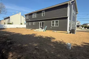 139 Miller Ave, Amityville, NY 11701 - Photo 9
