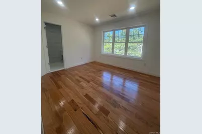 139 Miller Avenue, Amityville, NY 11701 - Photo 7