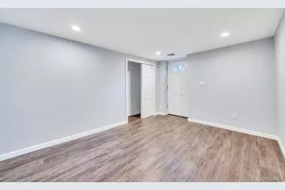 126 New York Avenue, West Hempstead, NY 11552 - Photo 21