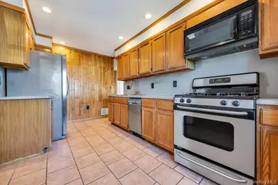 126 New York Avenue, West Hempstead, NY 11552 - Photo 7