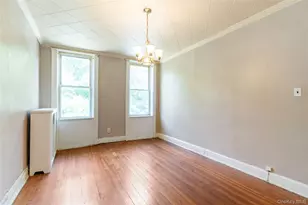 82-72 88th Pl, Glendale, NY 11385 - Photo 9