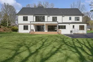 3 Wedgewood Dr, Dix Hills, NY 11746 - Photo 37