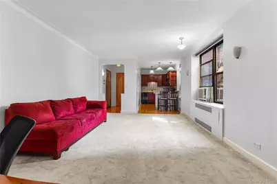 290 Sixth Avenue #4E, New York (Manhattan), NY 10014 - Photo 7