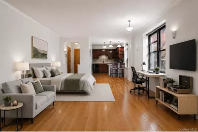 290 Sixth Avenue #4E, New York (Manhattan), NY 10014 - Photo 1