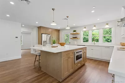 302 Washington Avenue, Pleasantville, NY 10570 - Photo 13