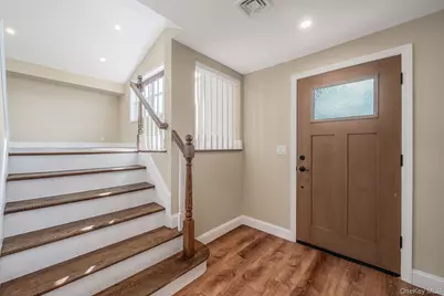 25 Greentree Drive, Oakdale, NY 11769 - Photo 23
