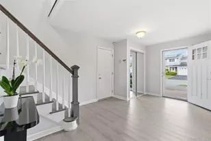 750 Outlook Ave, West Babylon, NY 11704 - Photo 5