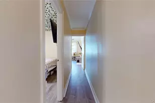 90-22 82nd Rd, Glendale, NY 11385 - Photo 11