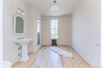 72 Hunter Street, Kingston, NY 12401 - Photo 29