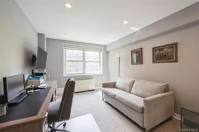 1 Kensington Gate #118, Great Neck, NY 11021 - Photo 15