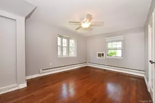 139-30 Coolidge Ave, Briarwood, NY 11435 - Photo 15