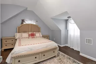 22 Ludlam St, Huntington Station, NY 11746 - Photo 11
