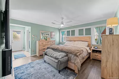 24 Gabon Lane, Coram, NY 11727 - Photo 13