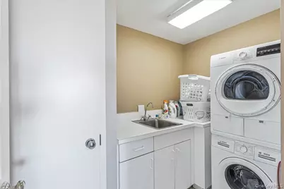 111 Cherry Valley Avenue #517, Garden City, NY 11530 - Photo 19