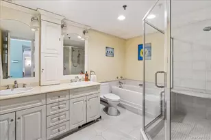 111 Cherry Valley Ave, Garden City, NY 11530 - Photo 15