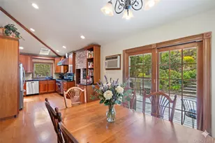 6 Beaumont Dr, Melville, NY 11747 - Photo 11