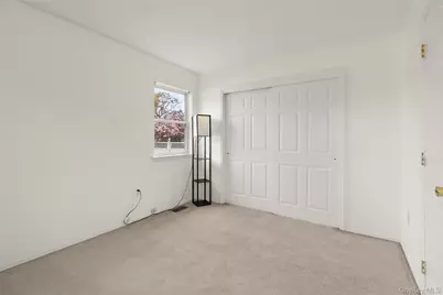 15 Adams Street E, East Islip, NY 11730 - Photo 19