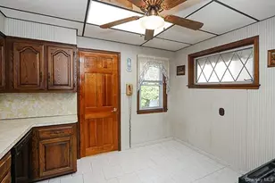 77-46 79th Pl, Glendale, NY 11385 - Photo 13