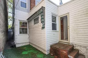 77-46 79th Pl, Glendale, NY 11385 - Photo 33
