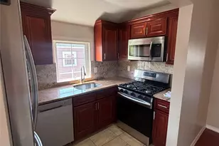 120-32 201st St, Saint Albans, NY 11412 - Photo 3